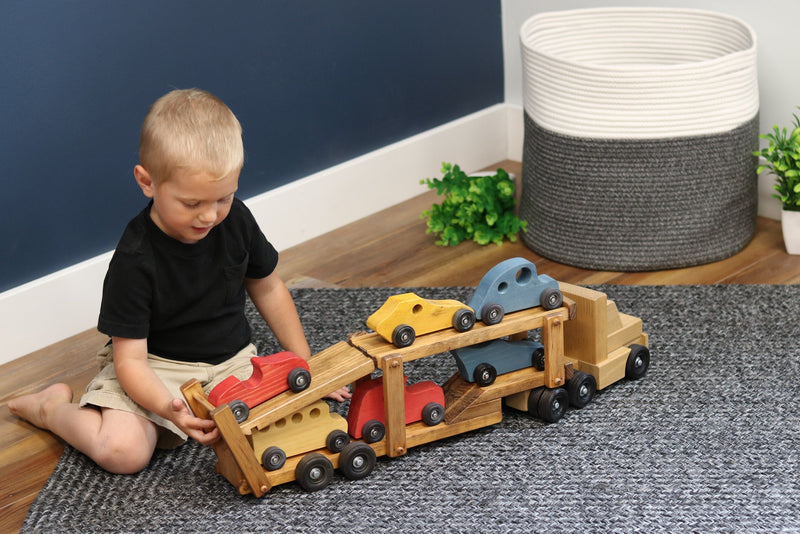 Wooden Car-Transporter Semi Truck and Trailer Toy Set with 6 Cars