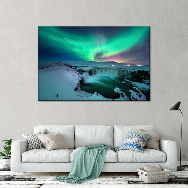 Green Aurora Borealis Wall Art