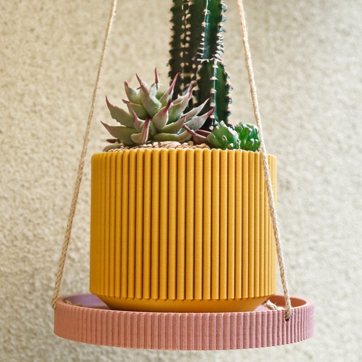 Mid-Century Ribbed Planter, photo 10 of 18