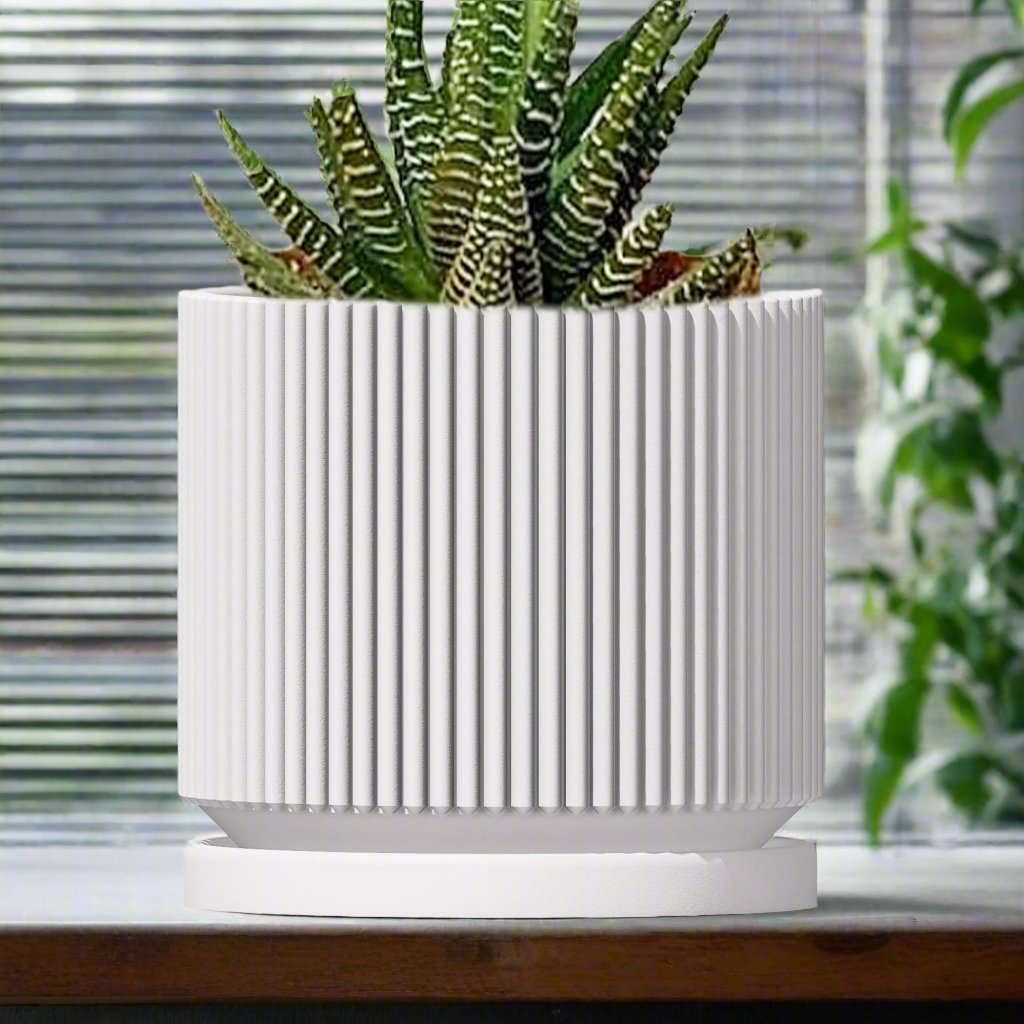 Mid-Century Ribbed Planter, photo 15 of 18
