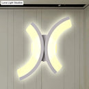 GobekUsa Minimalist Geometric LED Wall Sconce – Warm/White Light