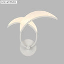 GobekUsa Minimalist LED Metallic Wall Sconce - White Double Curved Linear Design - Warm/White Light