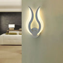 GobekUsa Nordic LED Flame-Shaped Wall Sconce Light for Cozy Bedroom Ambiance in Warm/White