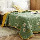 GobekUsa Daisy Print Quilted Summer Quilt Set in Soft Breathable Fabric
