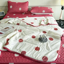 GobekUsa Cool Feeling Silky Summer Comforter & Latex Fitted Sheet Set