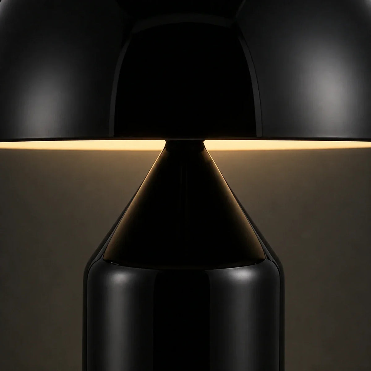 Atollo Style Lamp, detail