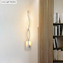 GobekUsa Minimalistic Metal LED Stairway Sconce in Warm/White Light - Black/White