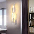 GobekUsa Minimalistic Metal LED Stairway Sconce in Warm/White Light - Black/White