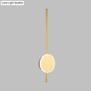 GobekUsa Minimalist Acrylic Wall Sconce with LED Light in Black/White - Available in 3 Sizes
