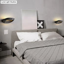GobekUsa Minimalist Geometric Wall Sconce with LED Warm/White Light in White/Black Metal