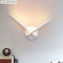 GobekUsa Minimalist LED Wall Sconce in Warm/White Light with Linear Acrylic Design in Black/White