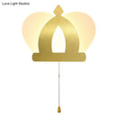 GobekUsa Modern Gold LED Wall Sconce Lamp – Crown Acrylic Wall Lighting Fixture with Pull Chain for Bedroom