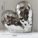 GobekUsa Golden Heart Ceramic Statue: Minimalist Modern Home Decor Ornament