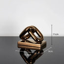 GobekUsa Golden Chain Skeleton Lock Home Decoration Figurine
