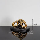 GobekUsa Golden Chain Skeleton Lock Home Decoration Figurine
