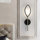 GobekUsa Modern Leaf-Shaped Metallic Wall Sconce - Black/Gold Finish - LED Wall Light for Living Room