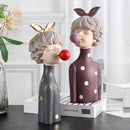 GobekUsa Bubble Gum Girl Statue: Modern Room Decor & Birthday Gift