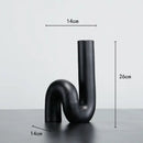 GobekUsa Black Pipe Geometric Resin Twist Knot Figurine - Home Decor Accessory