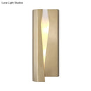 GobekUsa Minimalist LED Wall Sconce Light in Gold for Living Room - Metal Rectangle Wall Mount Lamp