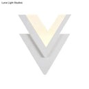 GobekUsa Double-V Acrylic LED Wall Sconce Light Fixture in Warm/White for Simplicity in the Bedroom