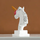 GobekUsa Horse Head Sculpture Resin Animal Statue Modern Home Decor