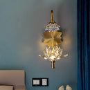 GobekUsa Modernist Style Brass Finish Wall Sconce with Crystal Shade - Lotus Clear