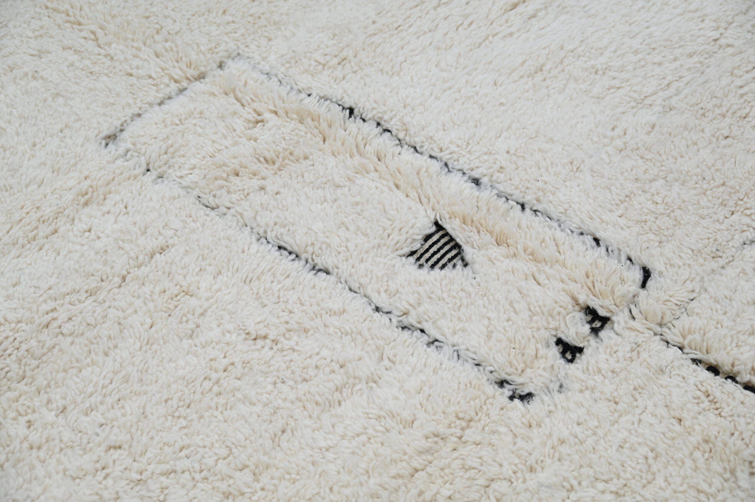 Moroccan Handmade Traditional Beni Ouarain Rug 300 X 200 Cm
