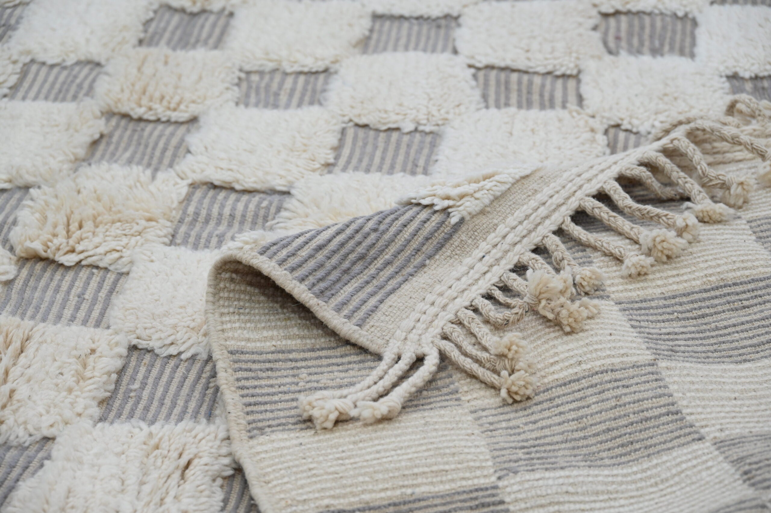 Moroccan Handmade Traditional Beni Ouarain Rug 300 X 203 cm