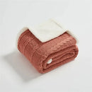 GobekUsa Cable Knit Sherpa Blanket - Nordic Elegance for Autumn & Winter