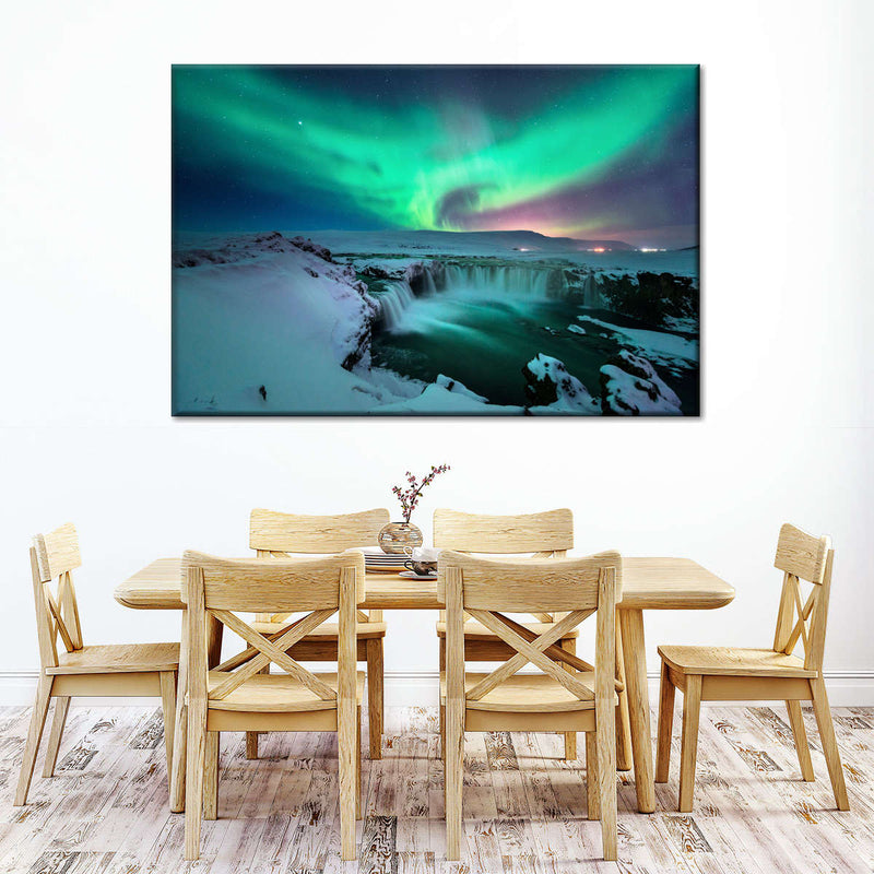 Green Aurora Borealis Wall Art