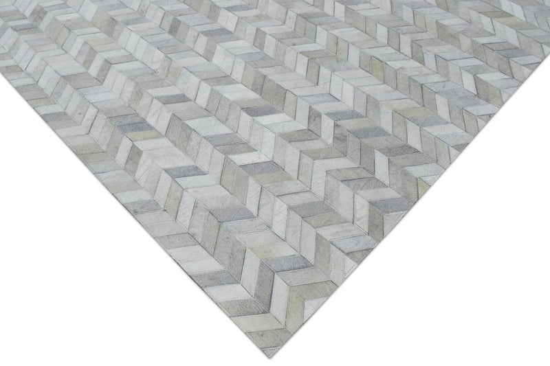 5x8 and 8x10 Genuine Leather Chevron Design Handmade Ivory and Beige Area Rug | LR12