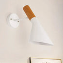 GobekUsa Nordic Monochrome Wall Light: Single Bulb Metallic Sconce for Showrooms and Galleries
