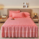 GobekUsa Cotton Lace Ruffles Quilted Bed Skirt Set with Pillowcases