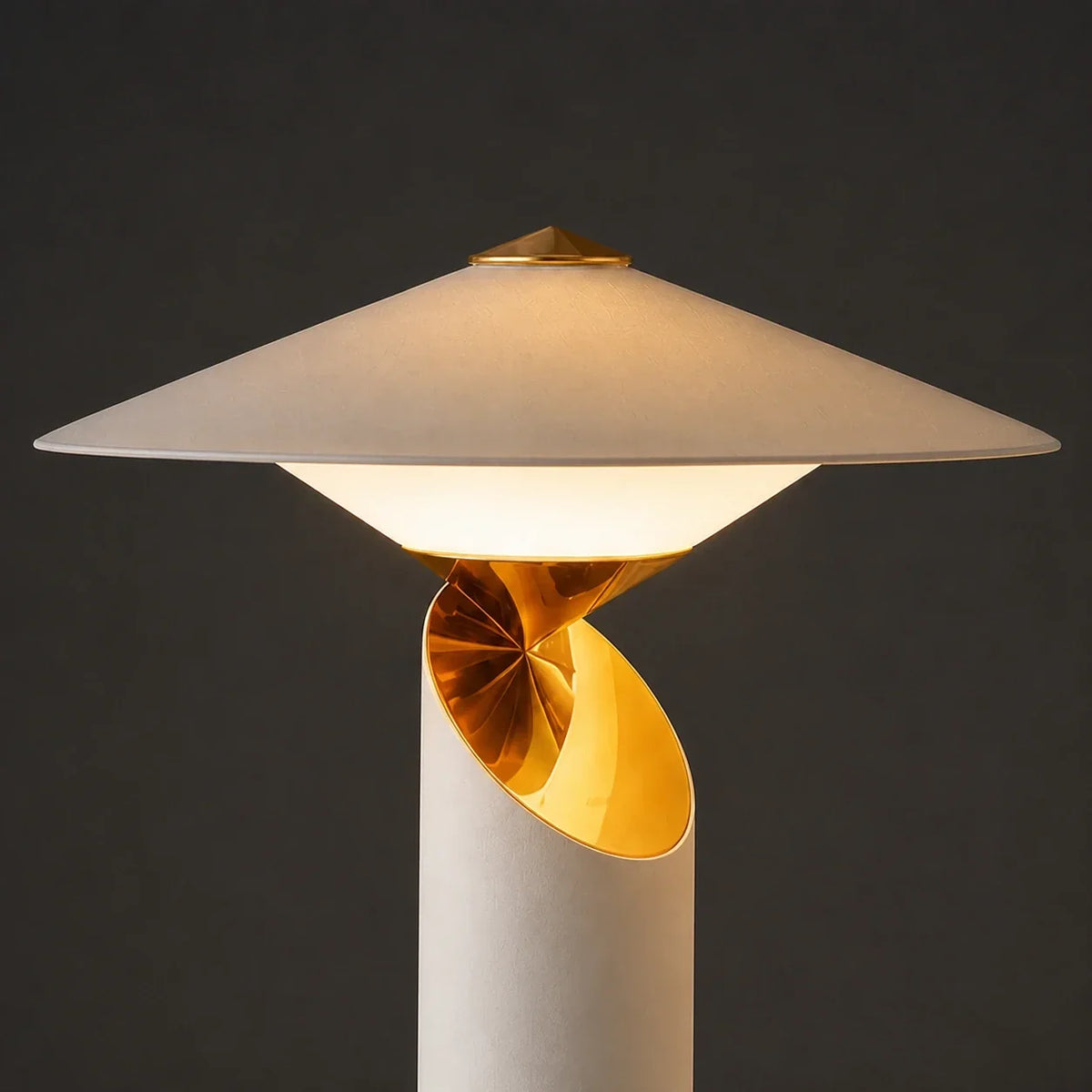 Oriental Top Hat Table Lamp, detail