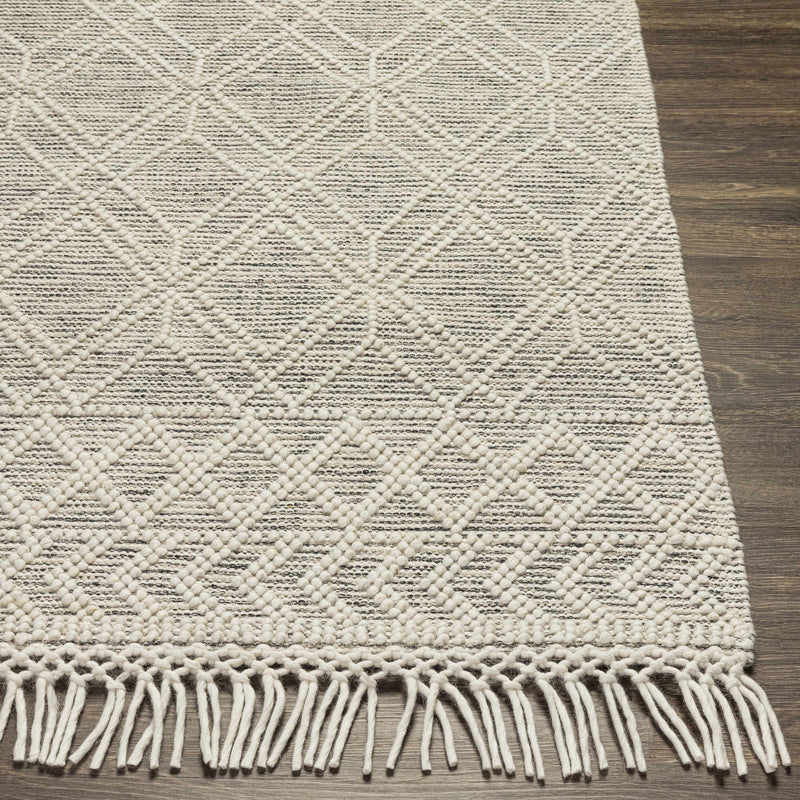 Ossun Wool Rug with Tassels
