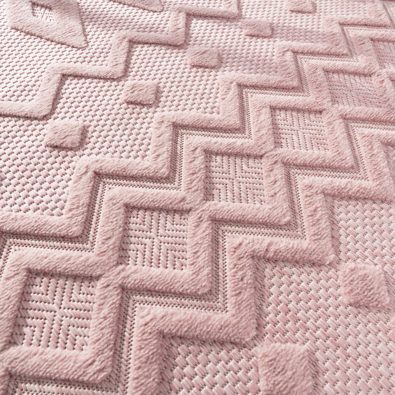 Indoor Outdoor Rug Livorno Geometric Trellis Pattern In Pink