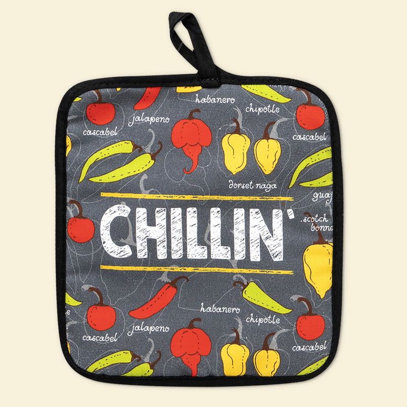 Chillin' Chillies Oven Mitts And Potholder Set