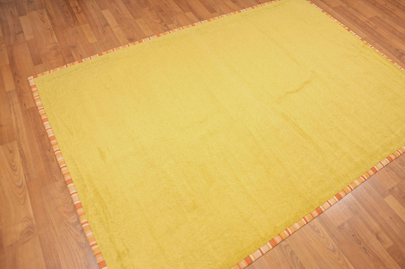 5'3" x 7'9" Modern 100% Polypropylene Area Rug Gold