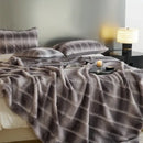 GobekUsa Cozy Fleece Blanket for Warmth & Style