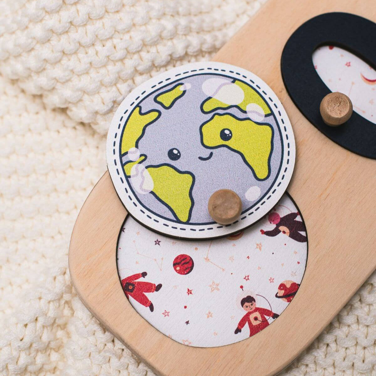Wooden Planet Puzzle, photo 5 of 8