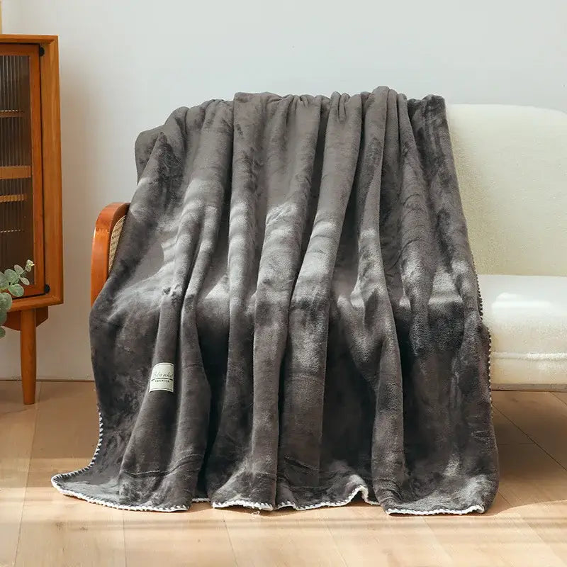 GobekUsa Double-Layer Warm Blanket: Flannel & Lamb Wool Sofa Blanket, photo 12 of 12