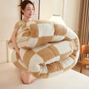 GobekUsa Cozy Checkerboard Duvet Blanket for Winter Warmth and Comfort