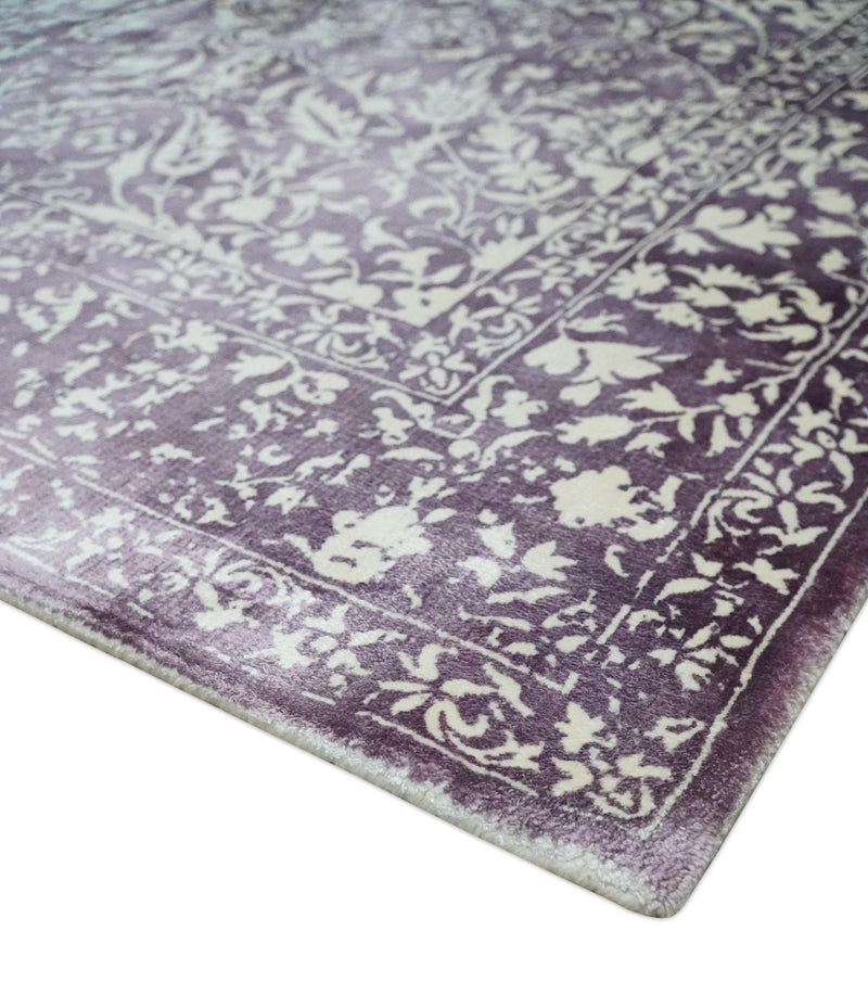 Premium Style Floral Ivory and Dark Purple 5.6x8 Handloom Wool and Viscose Area Rug