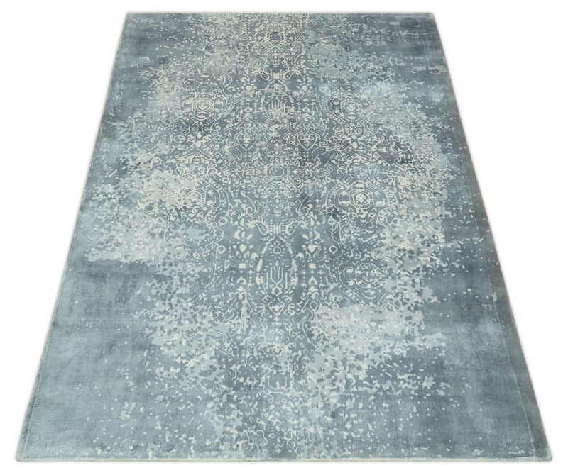 Premium Style Silver and Gray Traditional Medallion 5x8 Hand loom Viscose Area Rug