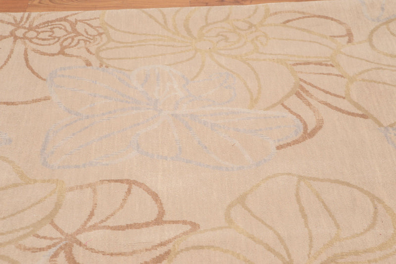 5' x 6'9" Contemporary Floral 100% Wool Area rug Beige