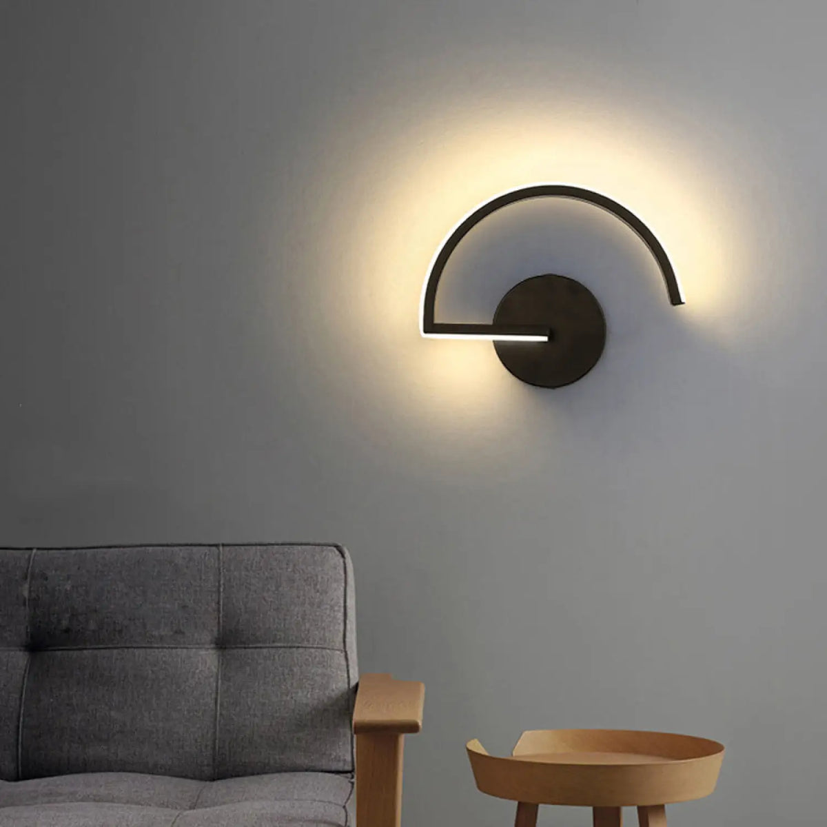 Reading Wall Light – Modern LED Fixture for Comfortable Reading, photo 2 of 6
