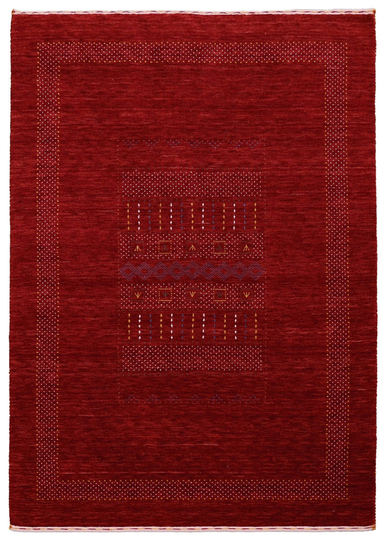Red Center Pattern Hand Loomed Wool Area Rug