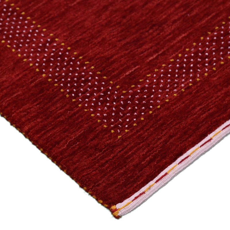 Red Center Pattern Hand Loomed Wool Area Rug