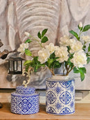 GobekUsa Blue & White Porcelain Covered Vase Jar: Retro Chinese Home Decor Flower Arrangement & Organization