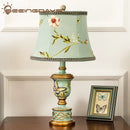 GobekUsa Green Resin Table Lamp: Retro Bedside Lamp for Bedroom Décor